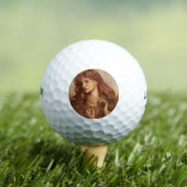 Alexa Wilding (elegante jongedame met rode haar) Golfballen (Insitu Shirt)
