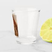 Alexa Wilding (elegante jongedame met rode haar) Shot Glas (Rechts)