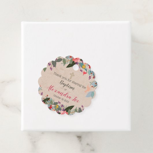 Alexandra Scalloped Favor Tag Bedankjes Labels (In situ)