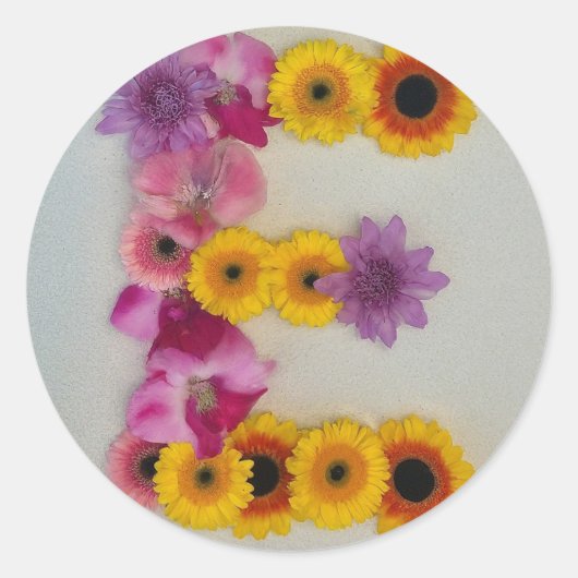 Alfabet E in bloemen Ronde Sticker (Voorkant)