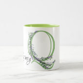 Alfabet letter Q, waterverf Lavendel botanisch Tweekleurige Koffiemok (Center)