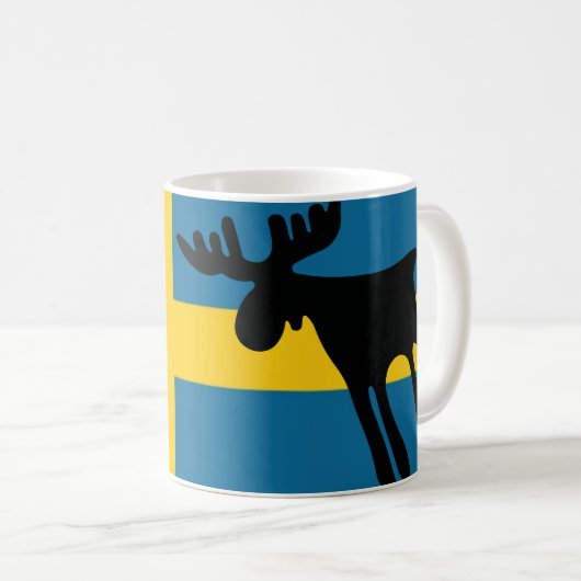 Älg / Moose med Svenska flaggan Koffiemok (Voorkant rechts)