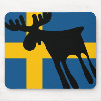 Älg / Moose med Svenska flaggan Muismat