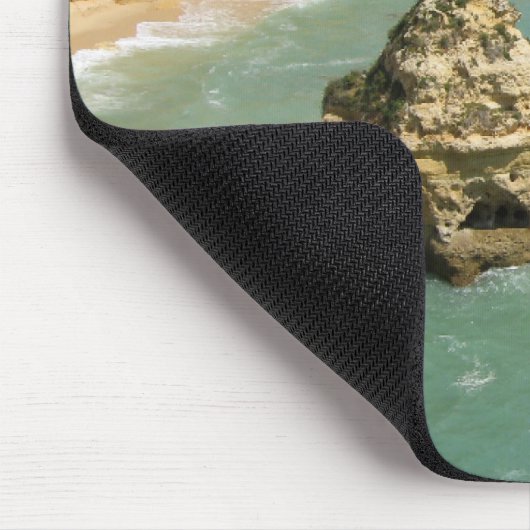 Algarve, Portugal, het strand van Benagil en kliff Muismat (Hoek)