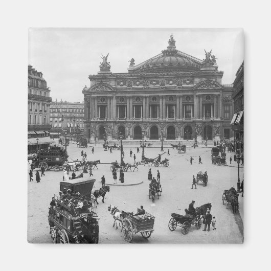 Algemeen uitzicht van het Opera House van Parijs Magneet (Voorkant)
