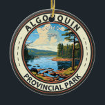 Algonquin Provincial Park Reizen Kunst Vintage Keramisch Ornament<br><div class="desc">Algonquin Provincial Park vector artwork ontwerp. De wouden,  rivieren en vele meren,  waaronder het grote Lake of Two Rivers,  zijn de thuisbasis van elanden,  beren en gewone leeuwen.</div>