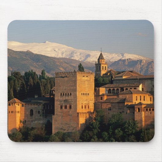 Alhambra; Granada; Andalusië, Spanje, Sierra Muismat (Voorkant)