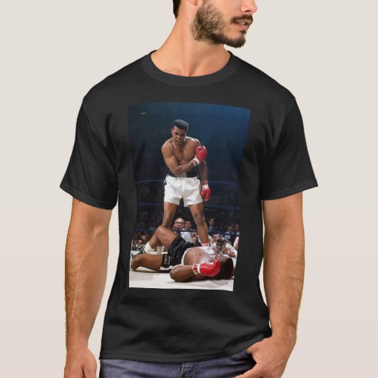 Ali Mohammad Poster Essential T-Shirt (Voorkant)