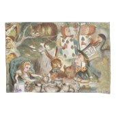 Alice Adventures in Wonderland Mad Tea Party Kussensloop (Voorkant)