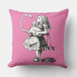 Alice en de flamingo (roze achtergrond) kussen