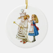 Alice en de Witte Koningin in Wonderland Keramisch Ornament (Voorkant)