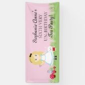 Alice en haar Tea Party Spandoek (Verticaal)