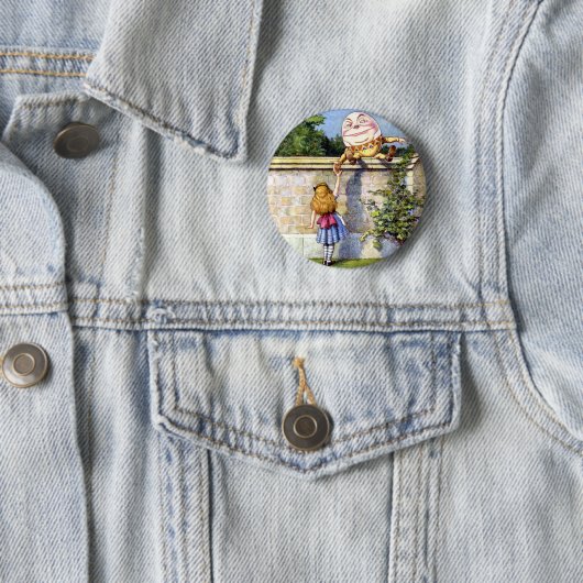 Alice en Humpty Dumpty in Wonderland Ronde Button 5,7 Cm (In situ)
