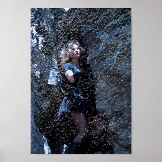 Alice in een Snowstorm Poster (Voorkant)