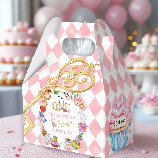 Alice in Wonderland 1st birthday Pink  Bedankdoosjes