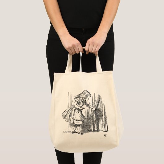 Alice in Wonderland - Alice Op zoek naar de deur Tote Bag (Voorkant (product))