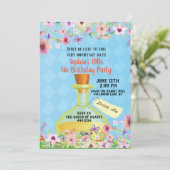 Alice in Wonderland Birthday Party Invitation Kaart (Staand voorkant)