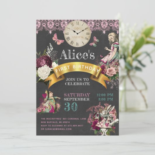 Alice in Wonderland Chalkboard moderne verjaardag Kaart (Staand voorkant)