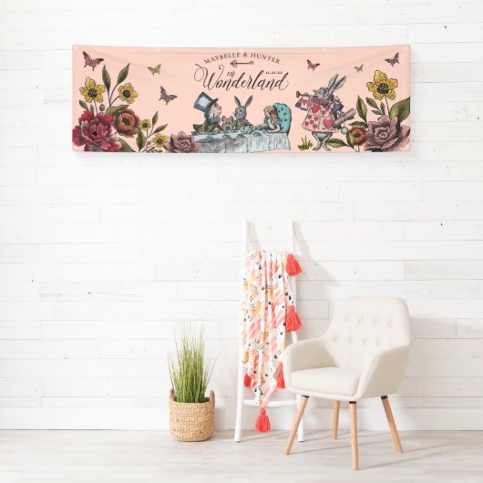 Alice in Wonderland  Chic Storybook Wedding Spandoek (Insitu)