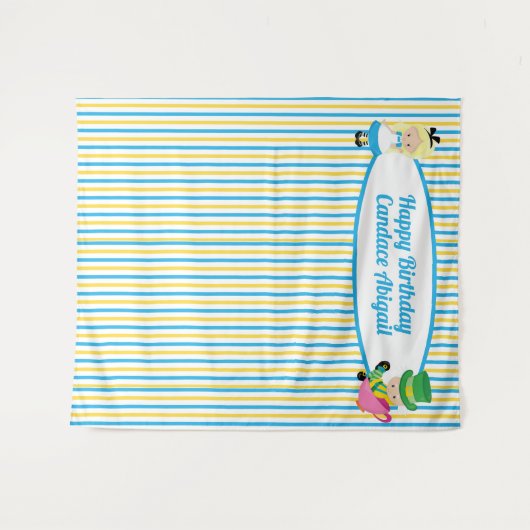 Alice in Wonderland Cute Kids Birthday Photo Booth Wandkleed (Voorkant (horizontaal))