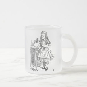 Alice in Wonderland Drink me de mok van koffie