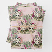 Alice in Wonderland Floral Cards op Roze Inpakpapier Vel (In situ)
