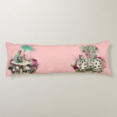 Alice in Wonderland Karakters op Roze en Goud Lichaamskussen (Achterkant)