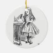 Alice in Wonderland, met de "Drink me"-fles Keramisch Ornament (Achterkant)