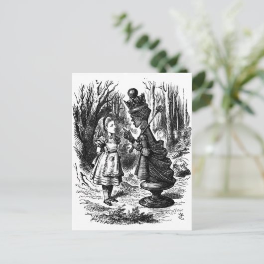 Alice in Wonderland ontmoet Red Queen Chess Piece Briefkaart (Staand voorkant)