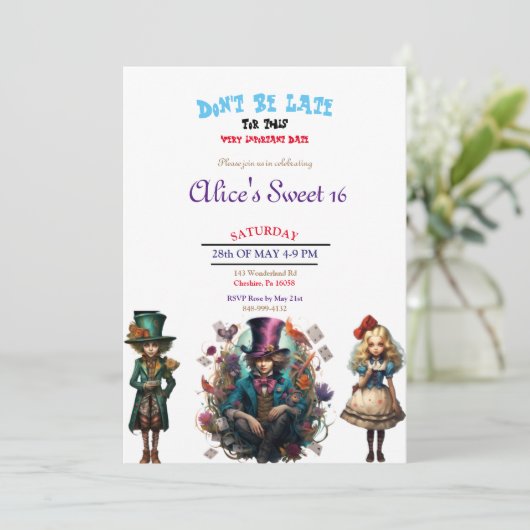 Alice in Wonderland Sweet 16 uitnodigingen (Staand voorkant)