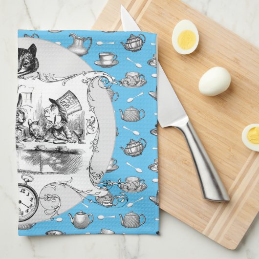 ALICE IN WONDERLAND TEA TOWEL THEEDOEK (Quarter Fold)