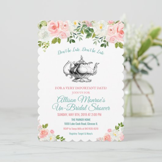 Alice in Wonderland  Teapot Invitation Kaart (Staand voorkant)