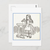 Alice met de "Drink Me" Bottle Illustration Briefkaart (Voorkant / Achterkant)