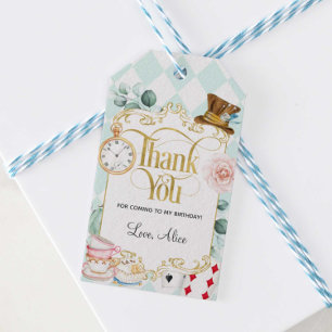 Alice vraagt zich af of het gekke hatter theefeest cadeaulabel