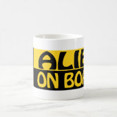 ALIEN AAN BOORD KOFFIEMOK (Center)