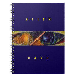 Alien Cave - Paars  Notitieboek