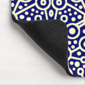 Alien Circuit II - Cream on Dark Blue Muismat (Hoek)