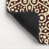 Alien Circuit II - Cream on Dark Brown Muismat (Hoek)