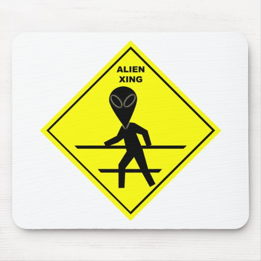 Alien Crossing Mousepad Muismat (Voorkant)