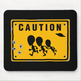 Alien Crossing Sign Muismat
