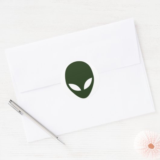 Alien Face Ronde Sticker (Envelop)