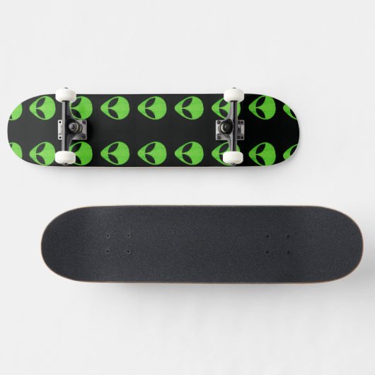 Alien Faces - Groen skateboard (Horizontaal)