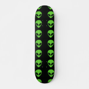 Alien Faces - Groen skateboard