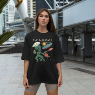 Alien Flat Earth   T-shirt