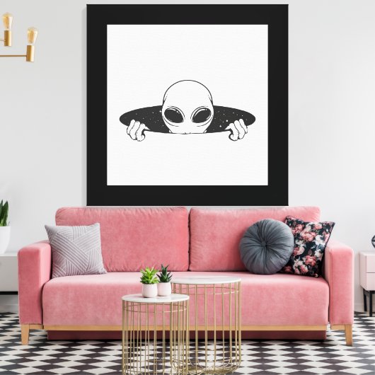Alien in een eenzijdig, verrekend canvas afdrukken (Insitu (Woonkamer))
