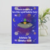 Alien in een ruimteschip draagt een New Mexico T-s Kaart (Staand voorkant)