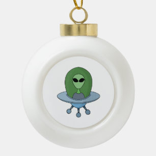 Alien in zijn kleine ruimteschip keramische bal ornament