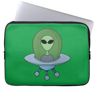 Alien in zijn kleine ruimteschip laptop sleeve