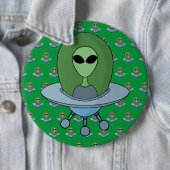 Alien in zijn kleine ruimteschip ronde button 6,0 cm (In situ)