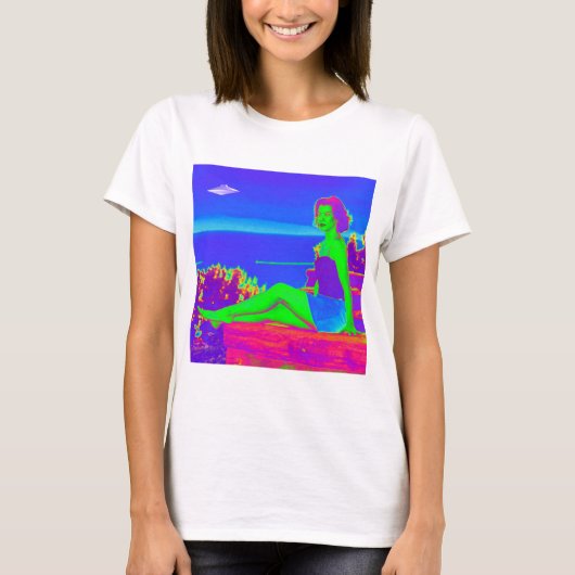 Alien Invasion Pop Art T-Shirt (Voorkant)
